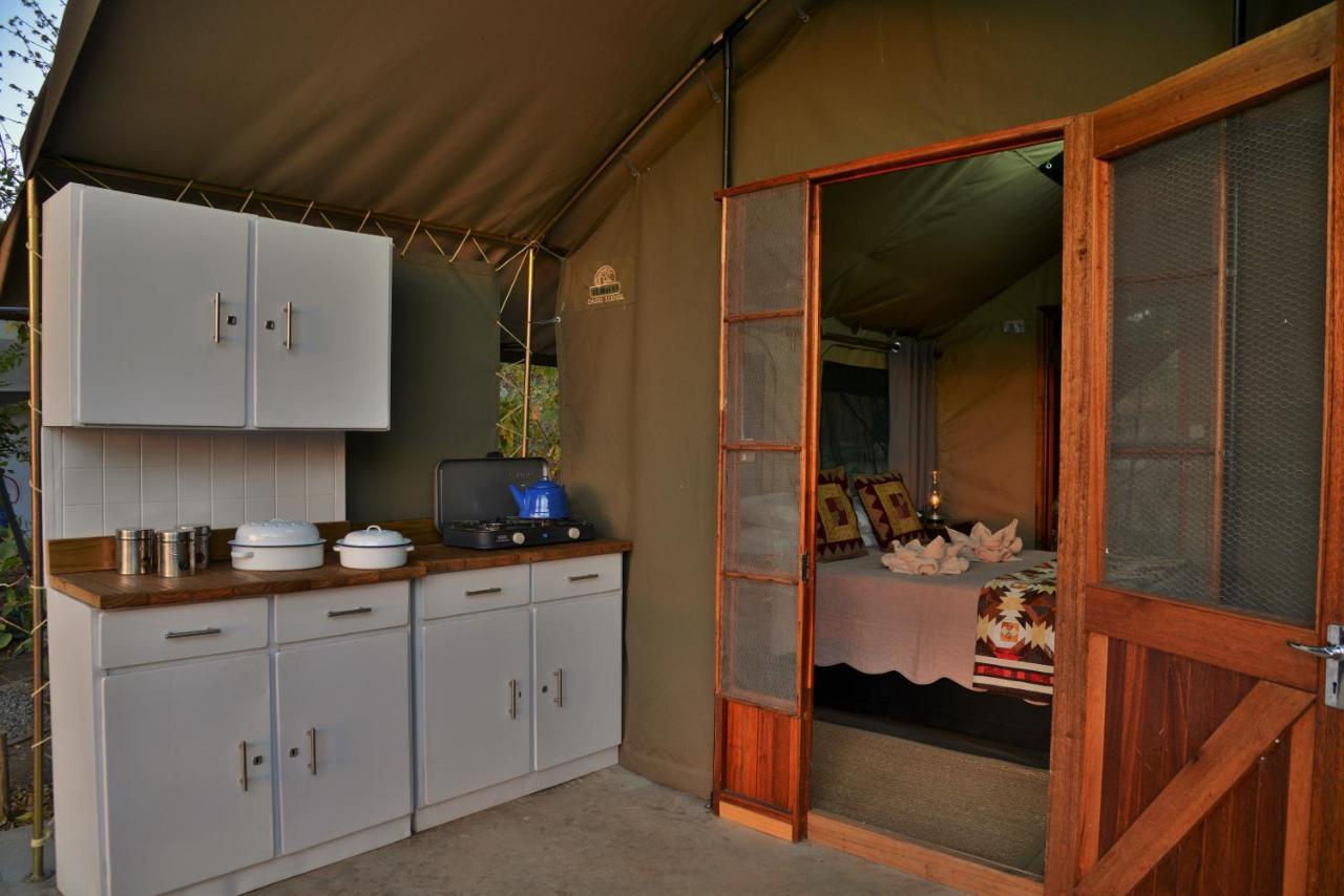 Muchenje Self-Catering Tents Luaran gambar