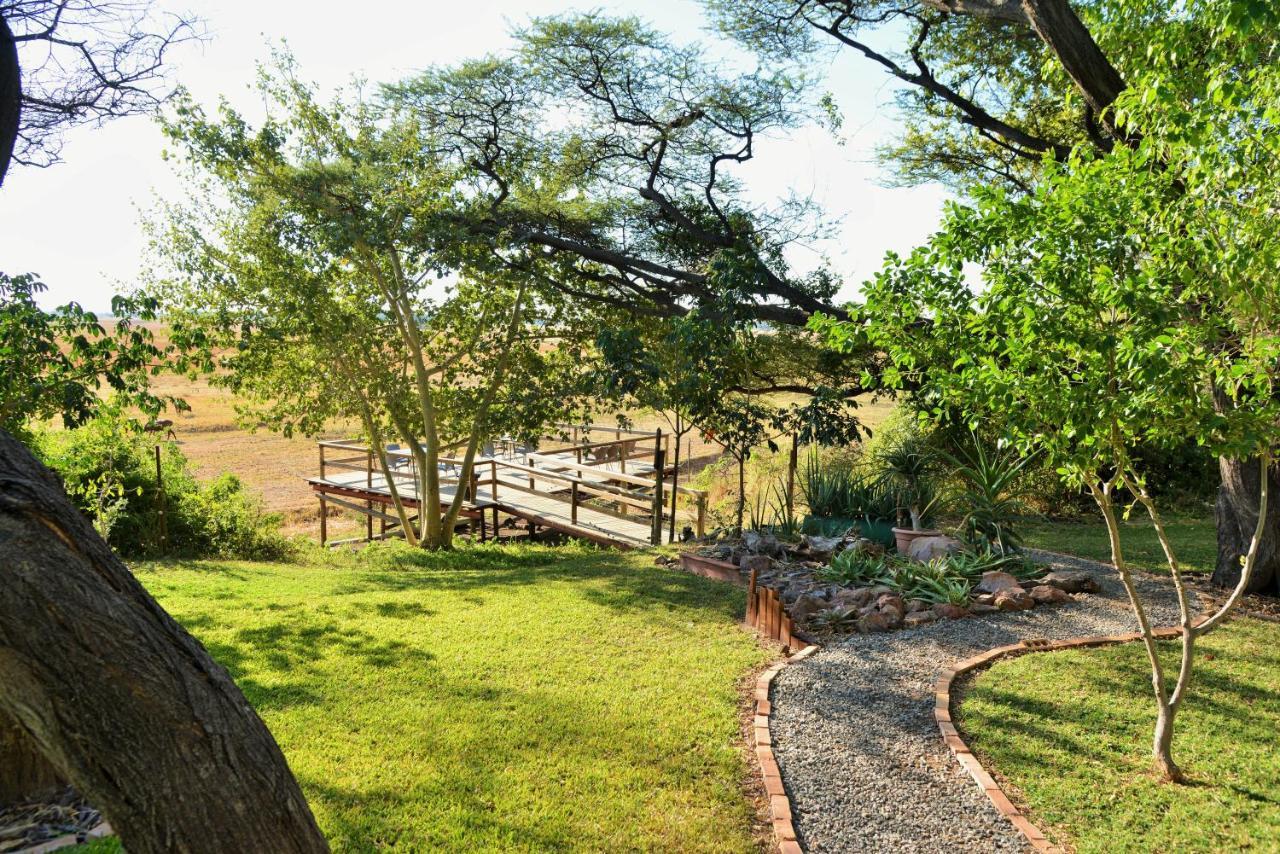 Muchenje Self-Catering Tents Luaran gambar